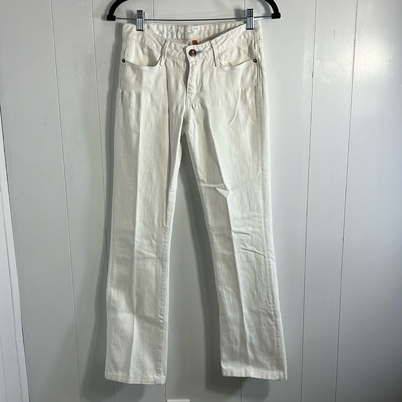Earnest Sewn Bootcut Low Ride White Women Size 25 - Picture 1 of 7